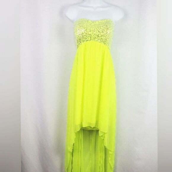 MY MICHELLE Prom Dress - Picture 2 of 11